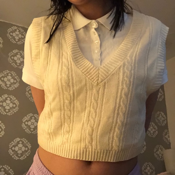 Cream Cotton Sweater Vest $20 - Picture 2 of 3